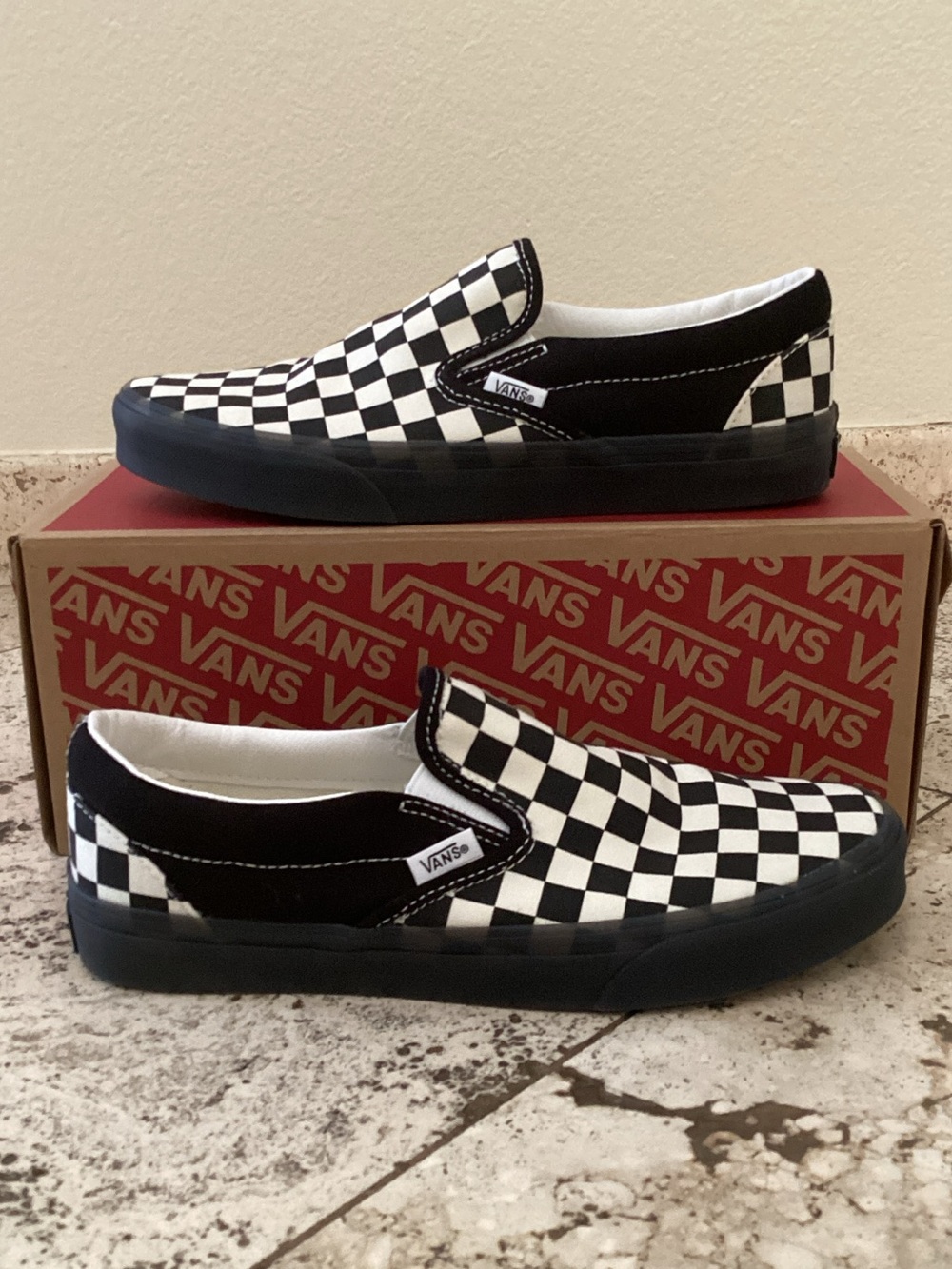 Vans B&W Checkerboard Slip-On Black Bottom Sole- Men’s 6.5 Women’s 8